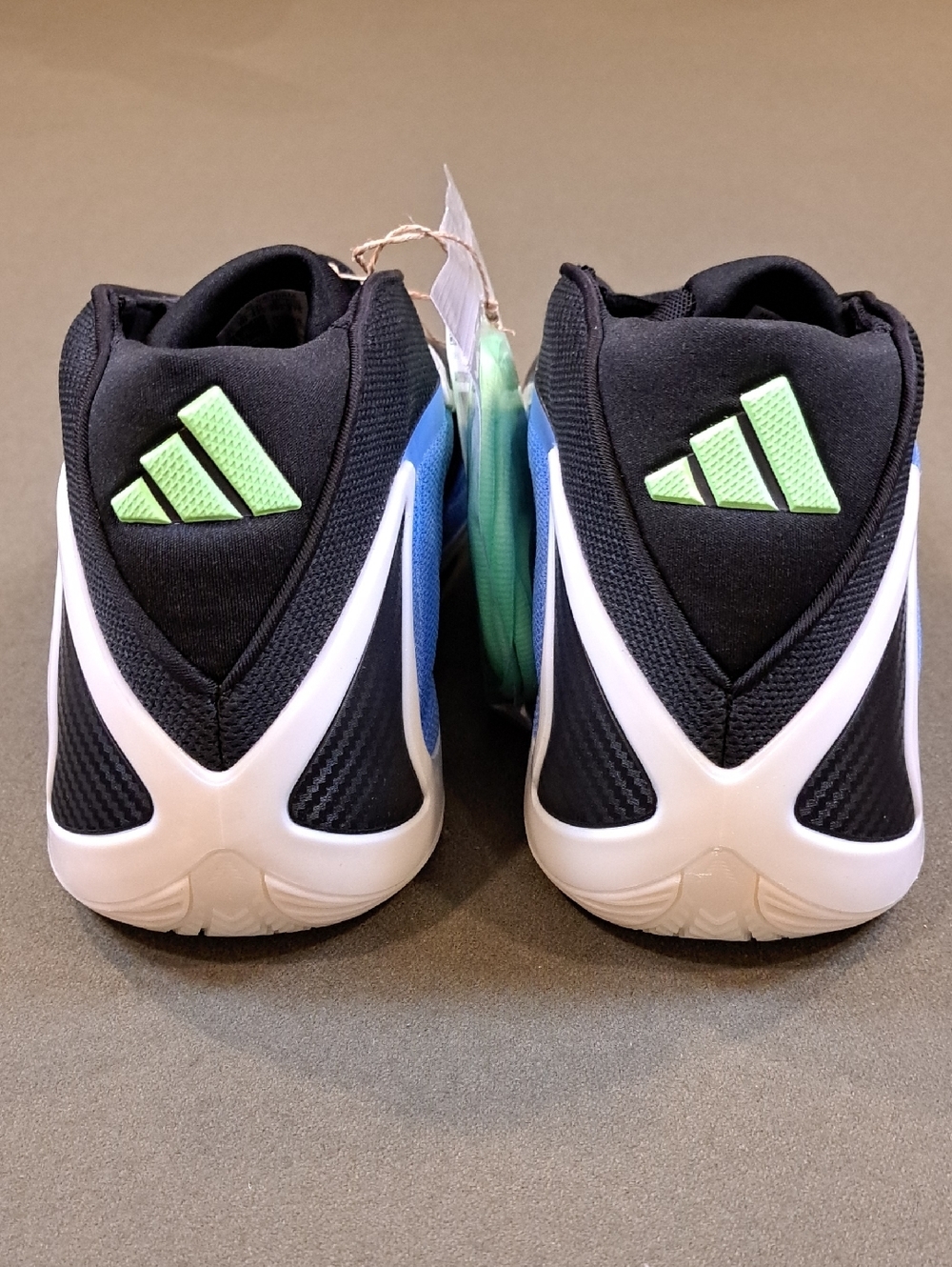 Anthony Edwards 2 Basketball Shoes - Color: Blue/Black/Green - Size: Men 10.5 - Picture 5 of 10